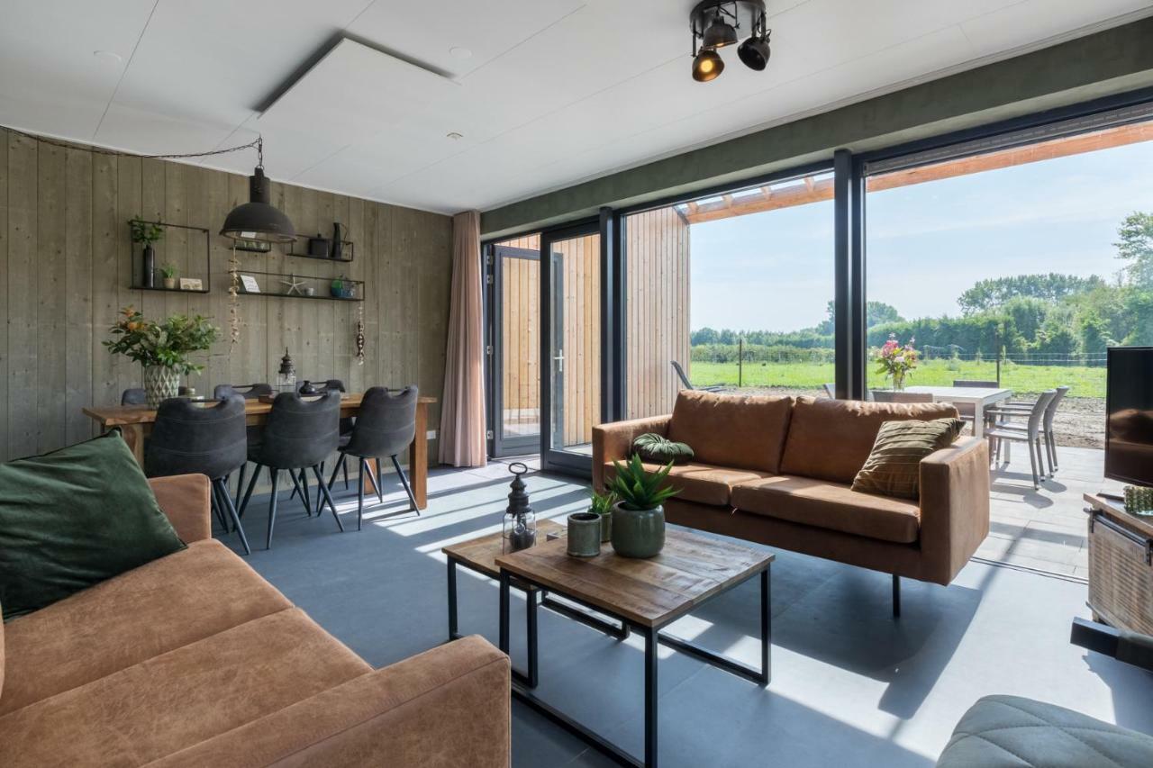 Welcome In - Vakantiehuis 6 En 12 Personen, Vroondijk In Vrouwenpolder Exterior foto
